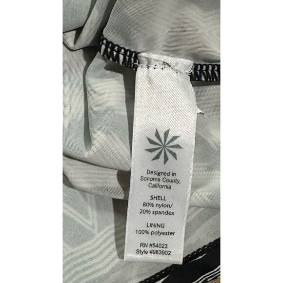 ATHLETA Swim Aztec Belize Swim Tankini
Swim Top Size XS - Picture 7 of 7